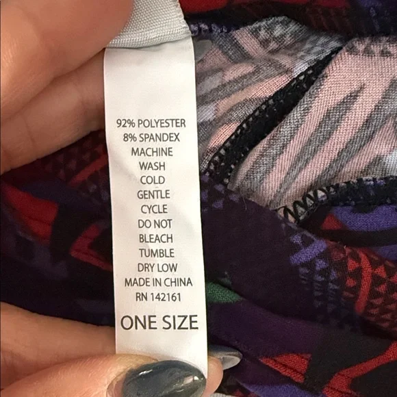 Colorful Aztec Geometric Lularoe Leggings - Picture 4 of 4